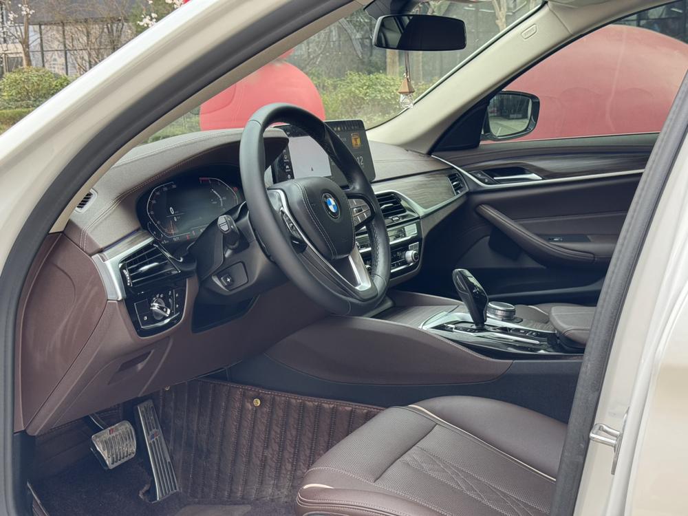 BMW BMW 5-Series