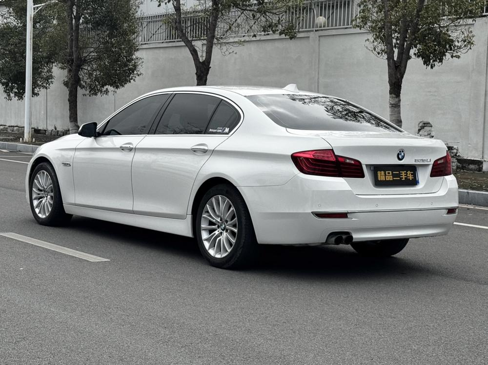 BMW BMW 5-Series