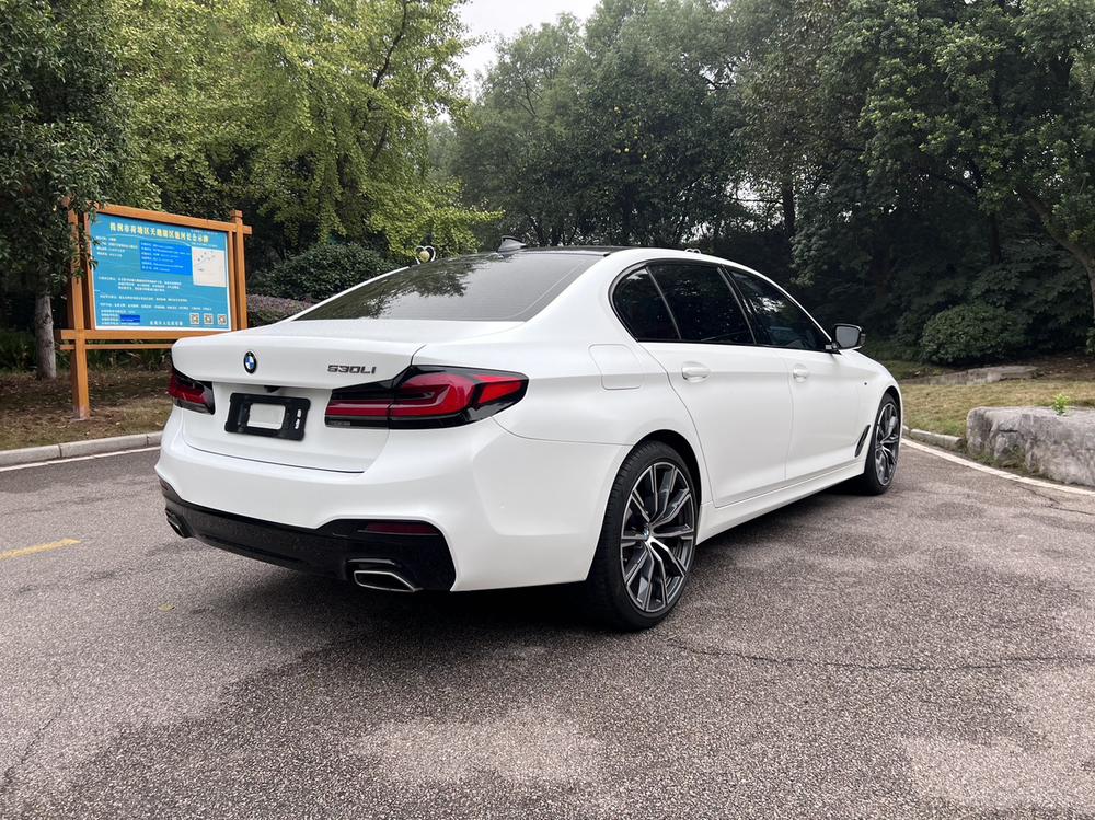 BMW BMW 5-Series