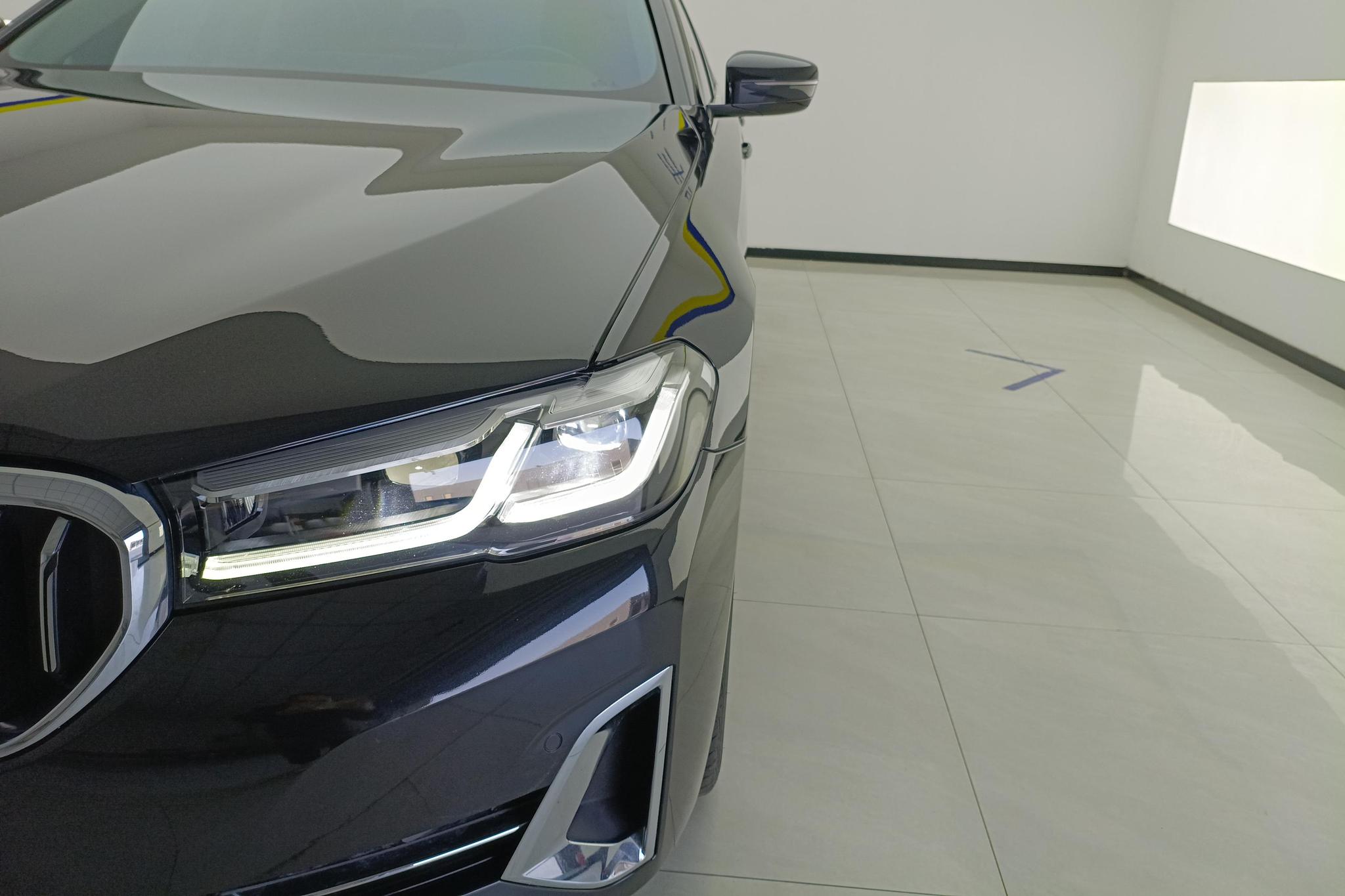 BMW BMW 5-Series