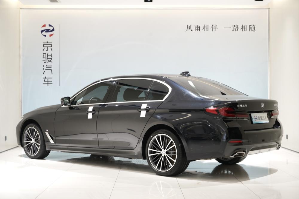 BMW BMW 5-Series