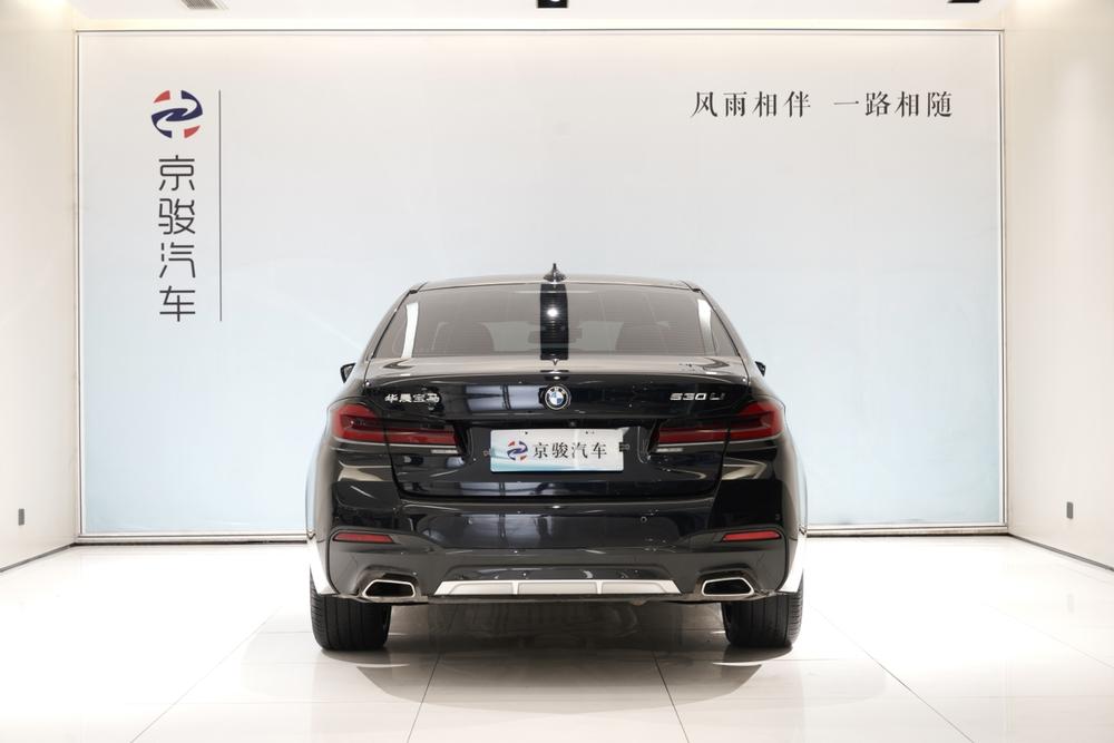 BMW BMW 5-Series