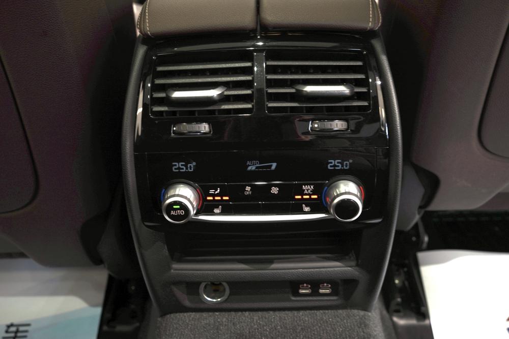 BMW BMW 5-Series