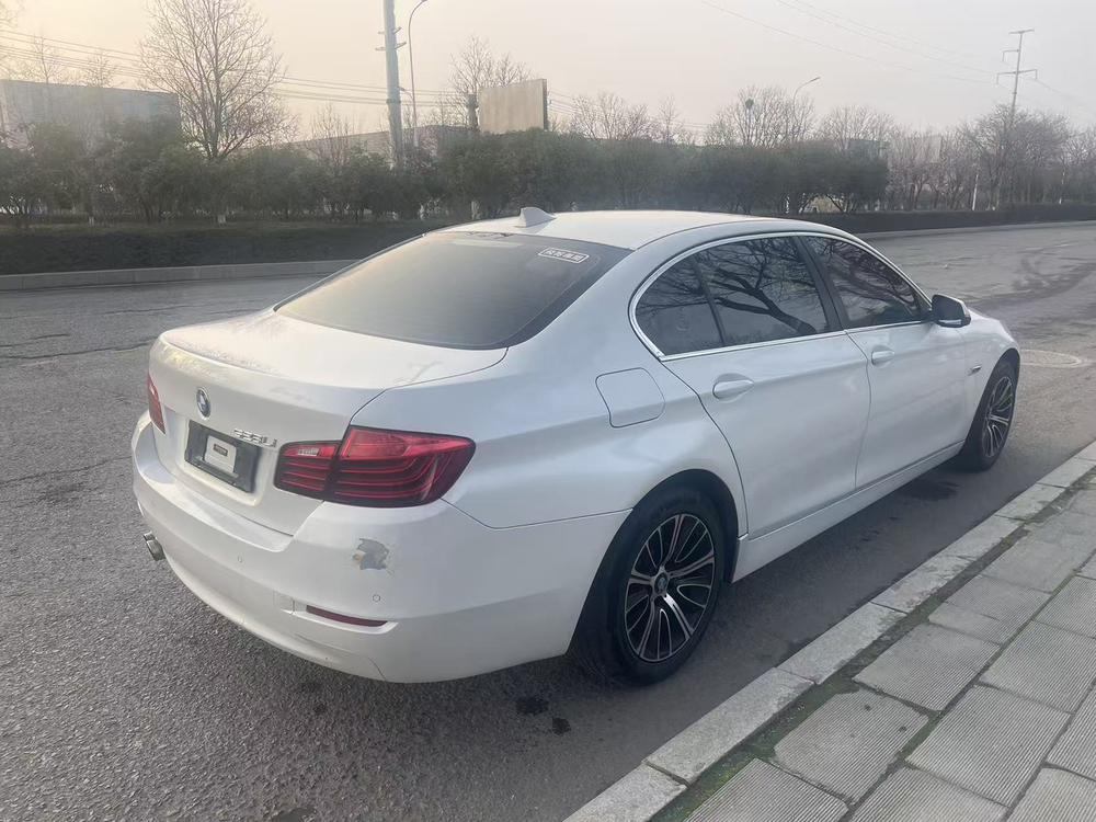 BMW BMW 5-Series