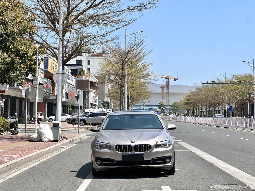 BMW BMW 5-Series