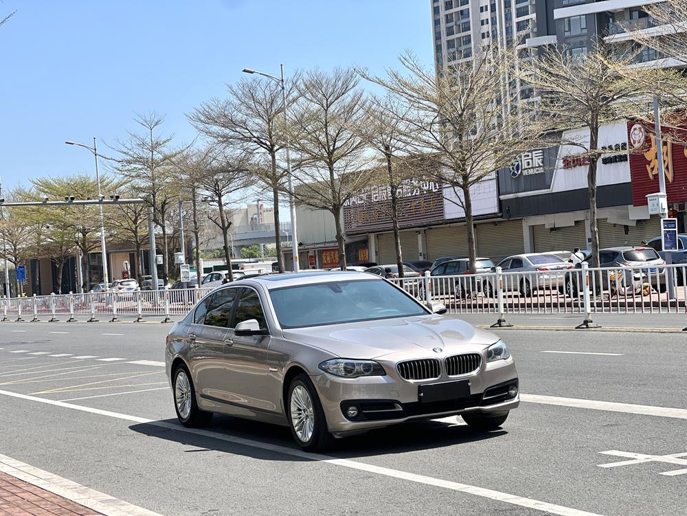 BMW BMW 5-Series