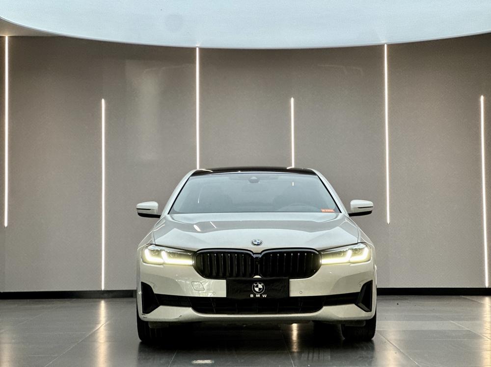 BMW BMW 5-Series