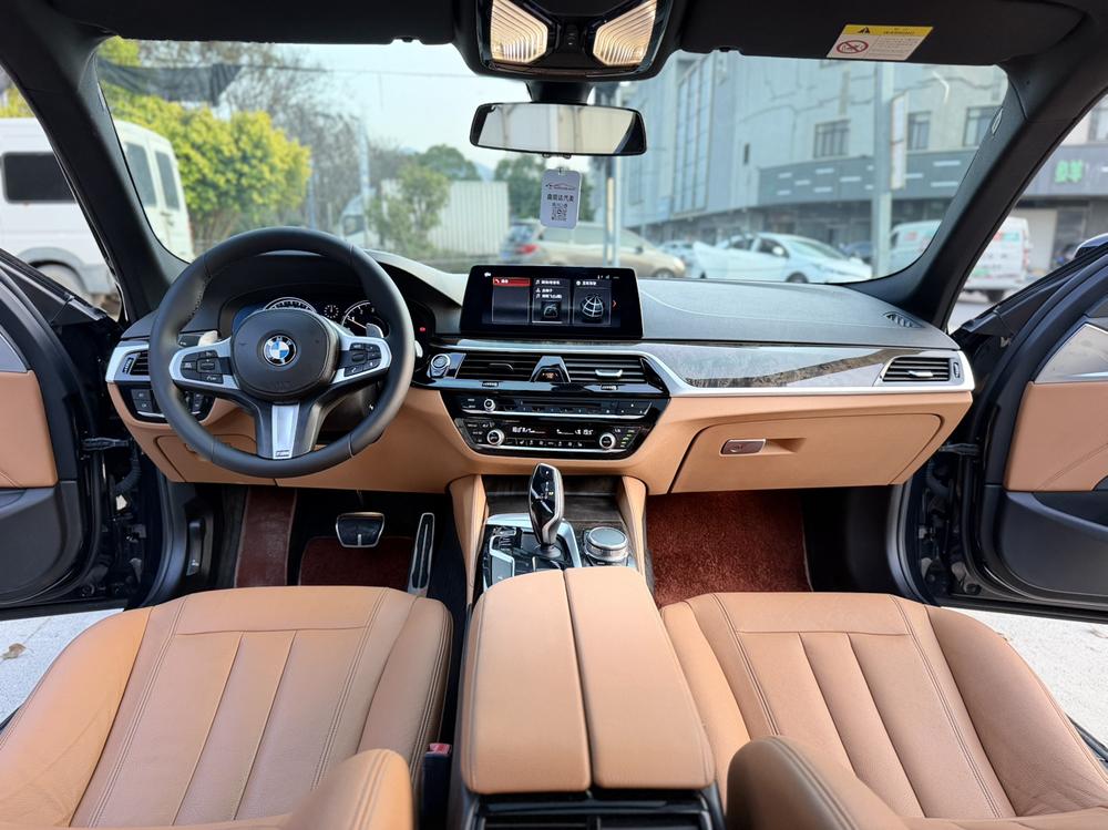 BMW BMW 5-Series