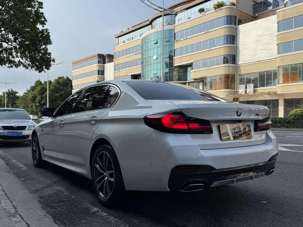 BMW BMW 5-Series