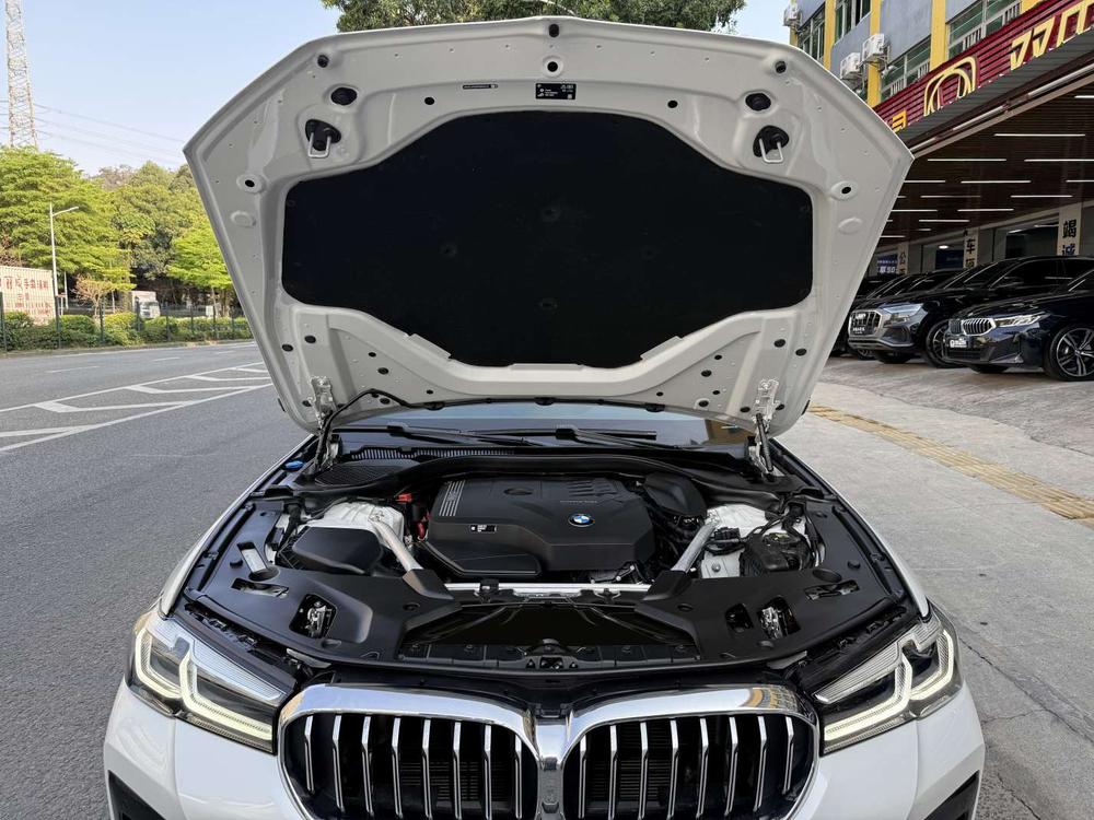 BMW BMW 5-Series