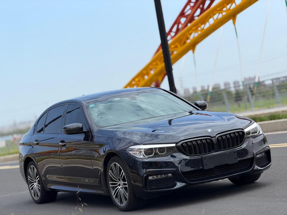 BMW BMW 5-Series