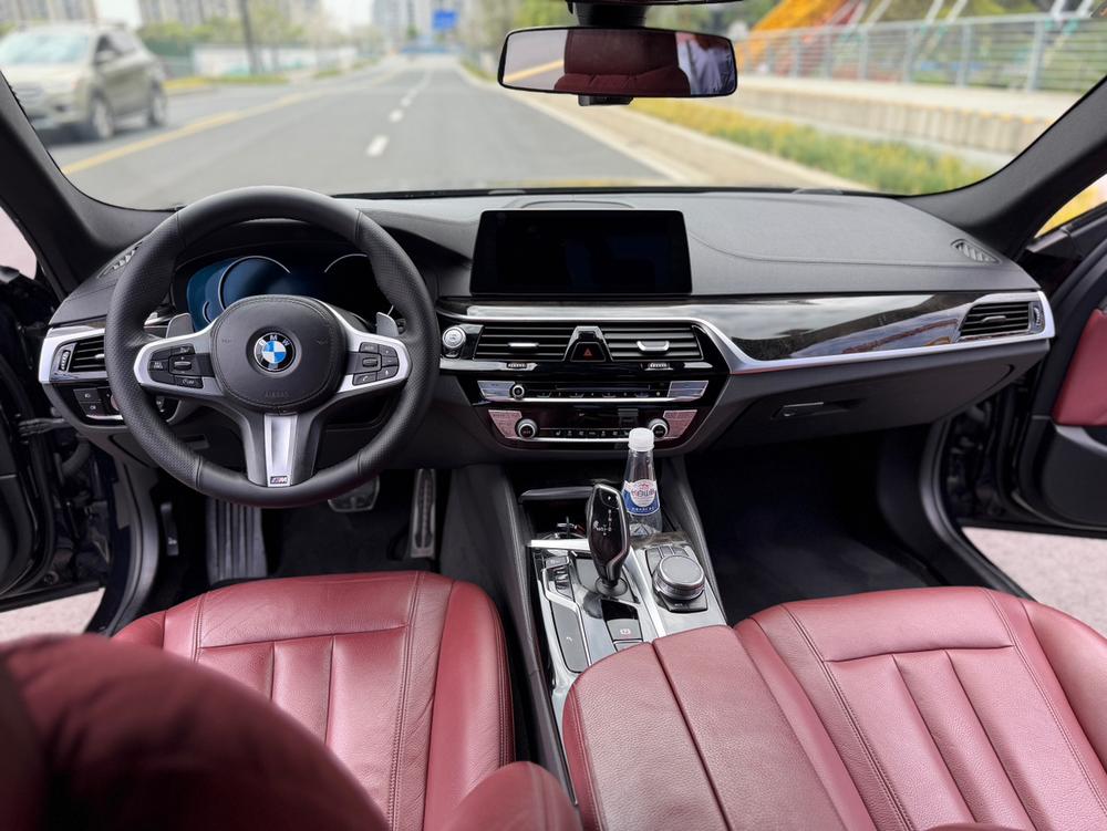 BMW BMW 5-Series