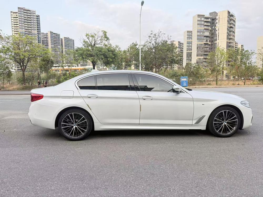 BMW BMW 5-Series