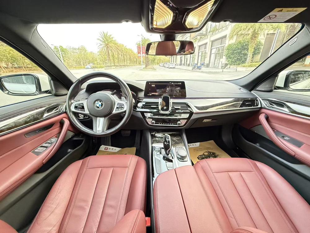BMW BMW 5-Series