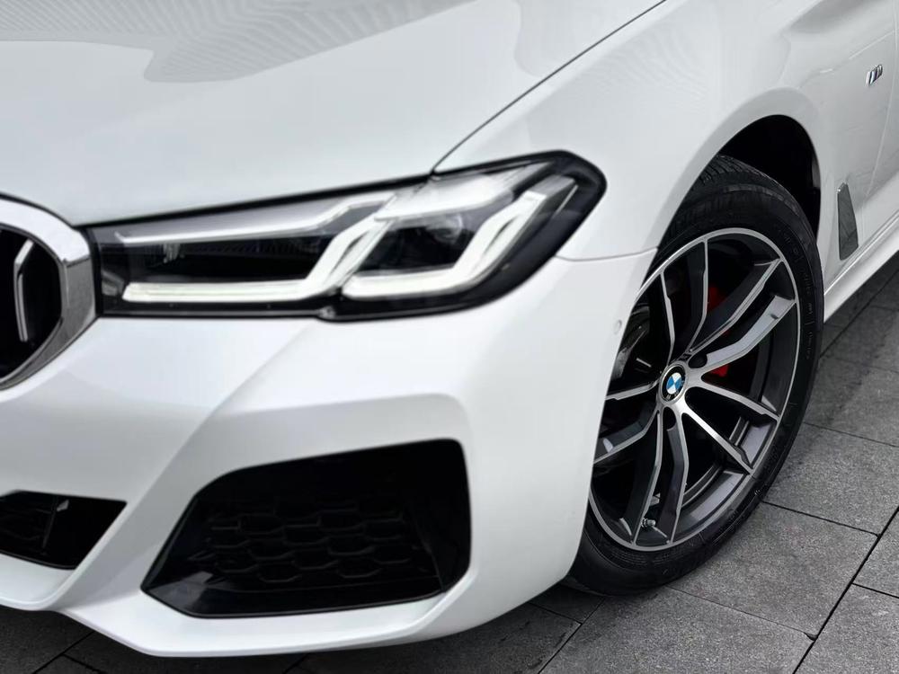 BMW BMW 5-Series