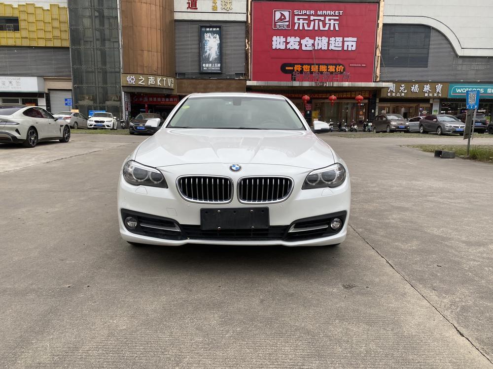 BMW BMW 5-Series
