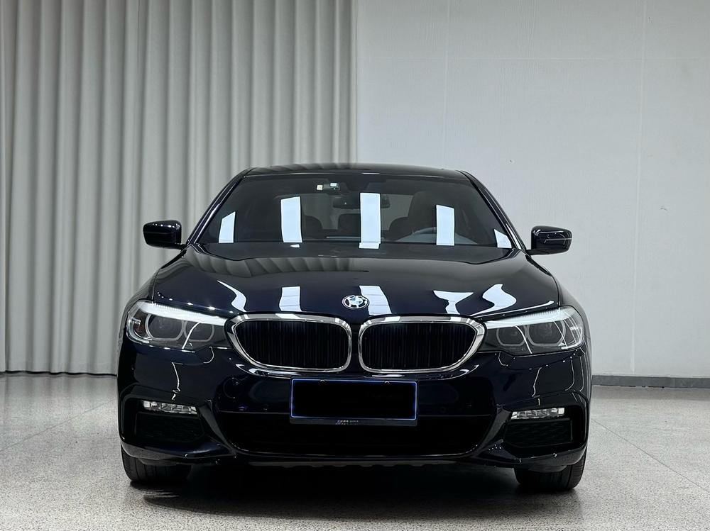 BMW BMW 5-Series