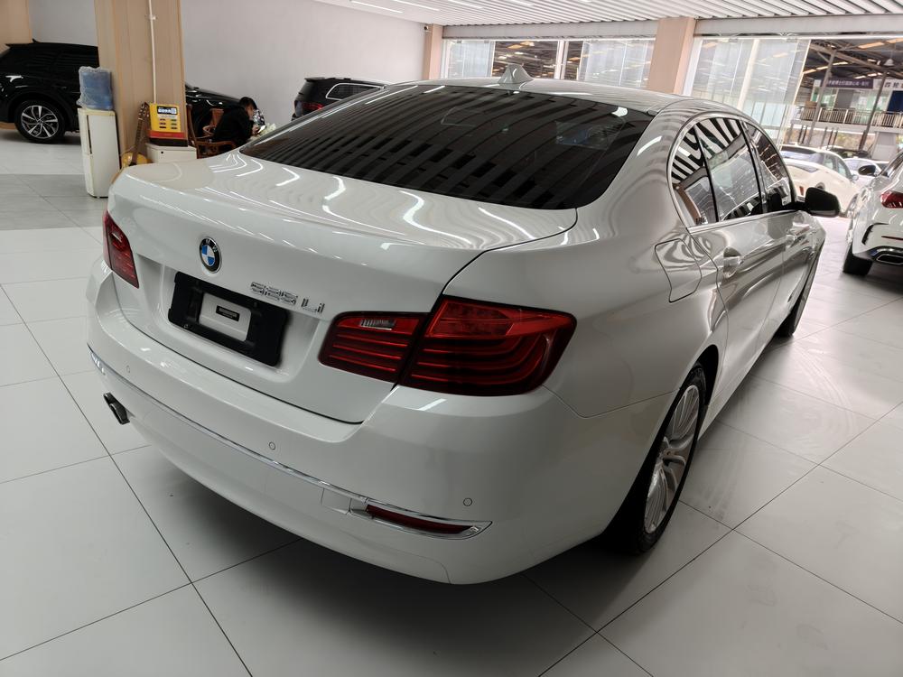 BMW BMW 5-Series