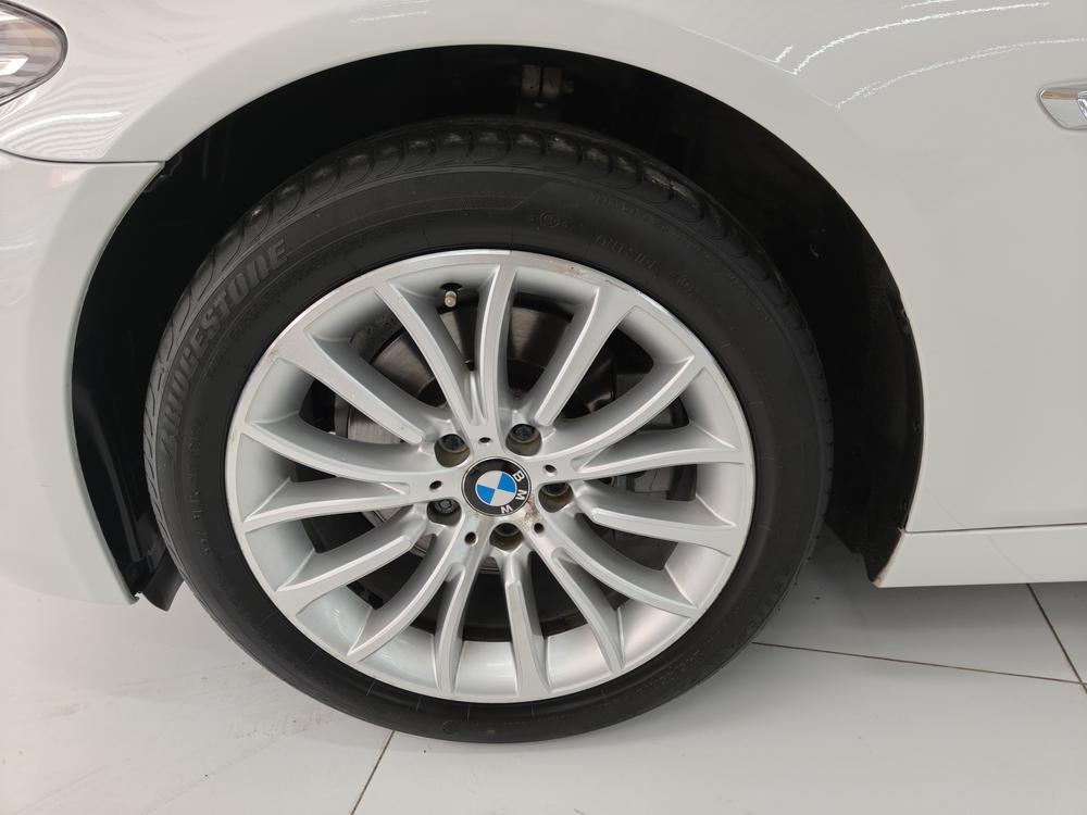 BMW BMW 5-Series