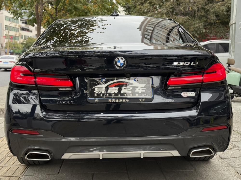 BMW BMW 5-Series