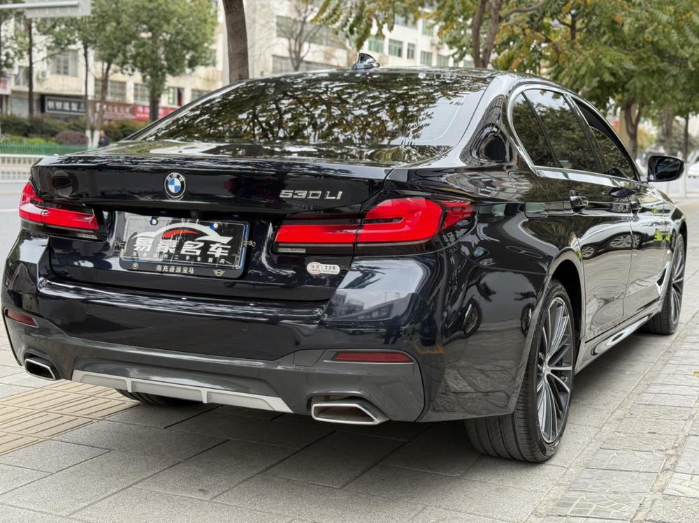 BMW BMW 5-Series