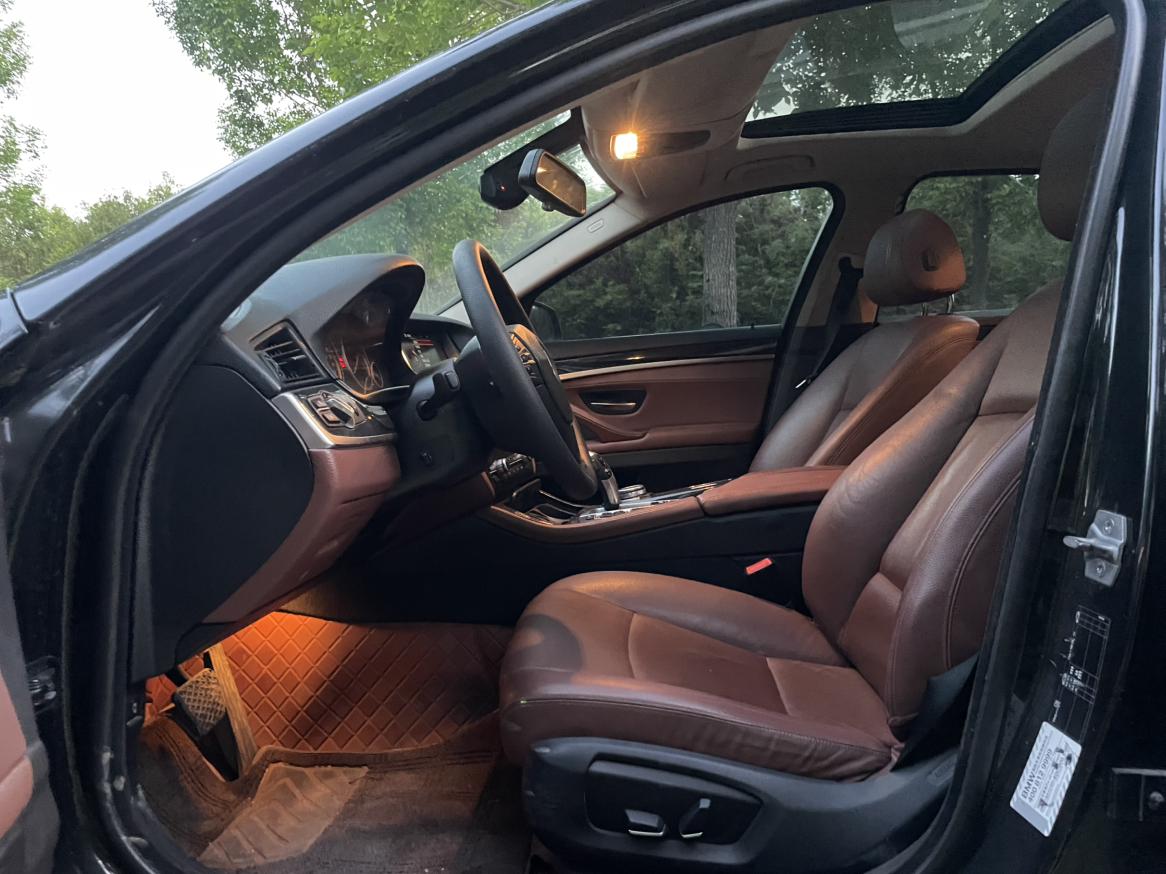 BMW BMW 5-Series