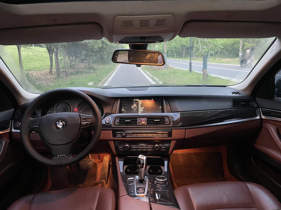 BMW BMW 5-Series