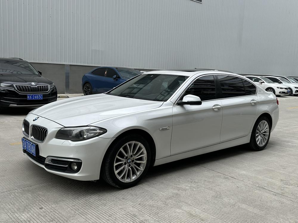 BMW BMW 5-Series