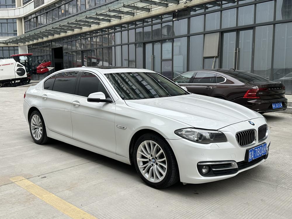BMW BMW 5-Series