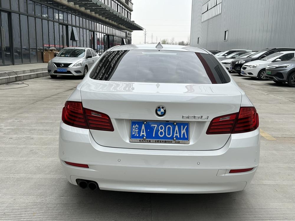 BMW BMW 5-Series