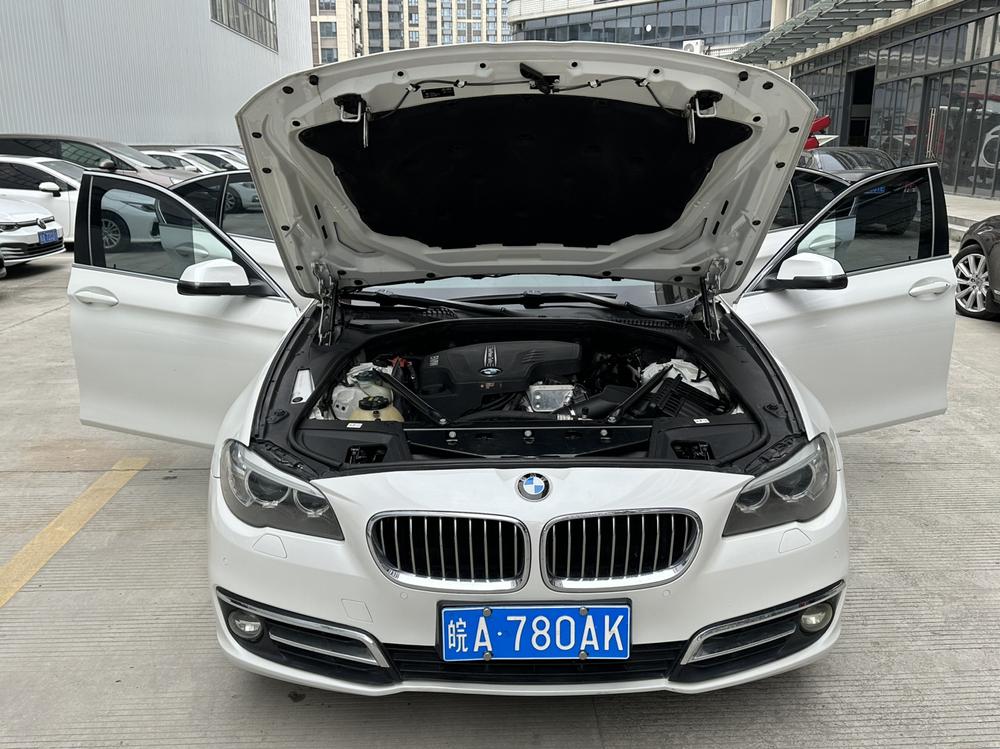 BMW BMW 5-Series
