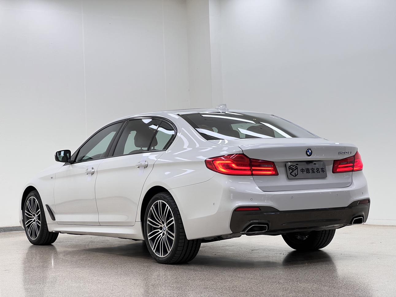 BMW BMW 5-Series