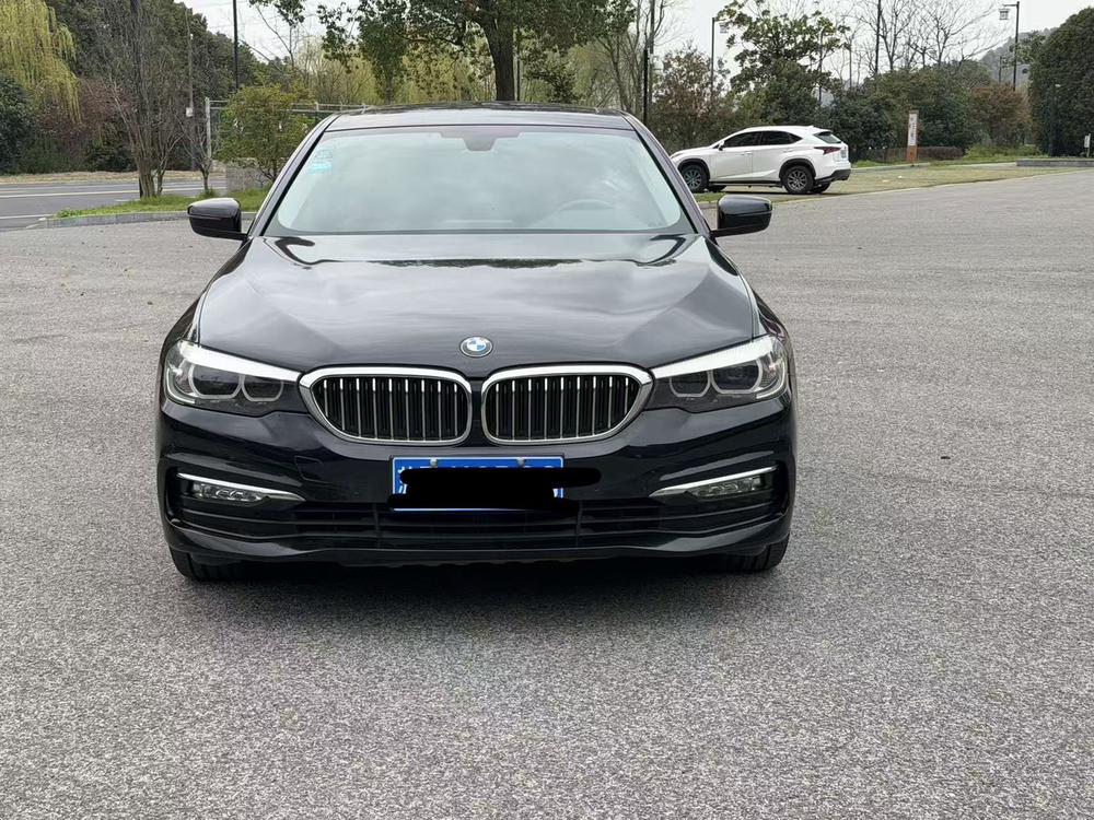 BMW BMW 5-Series