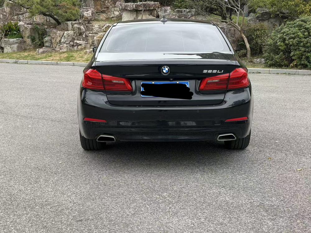 BMW BMW 5-Series