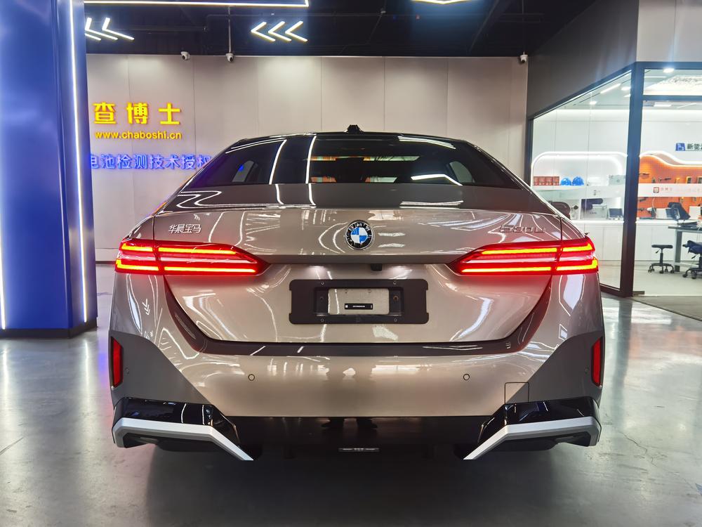 BMW BMW 5-Series