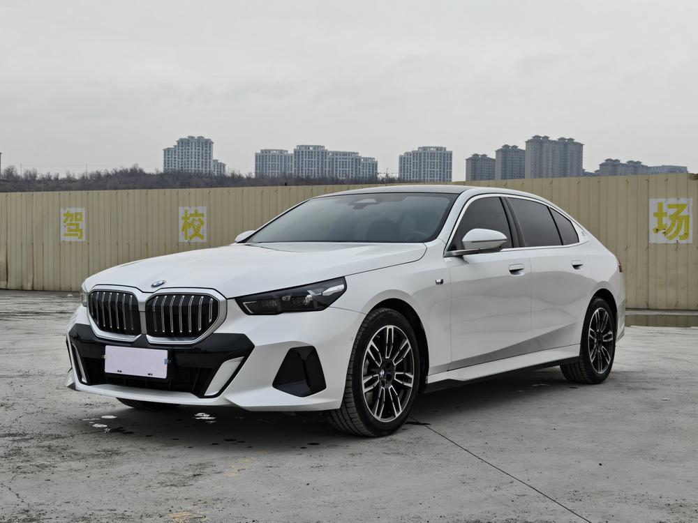 BMW BMW 5-Series