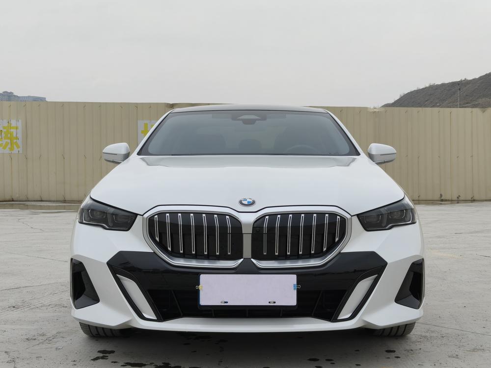 BMW BMW 5-Series