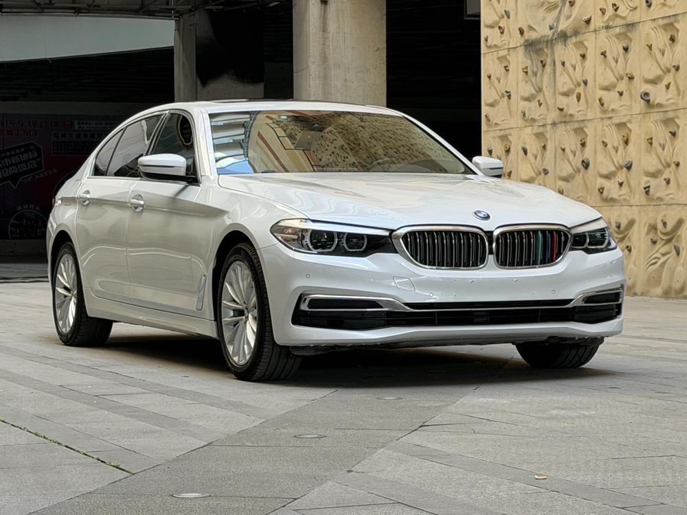 BMW BMW 5-Series