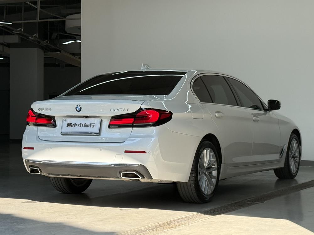 BMW BMW 5-Series