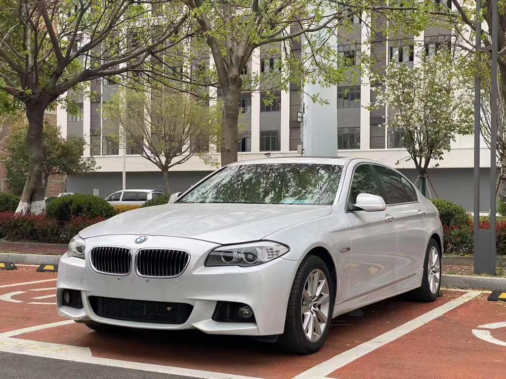 BMW BMW 5-Series