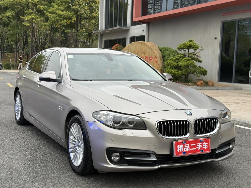 BMW BMW 5-Series