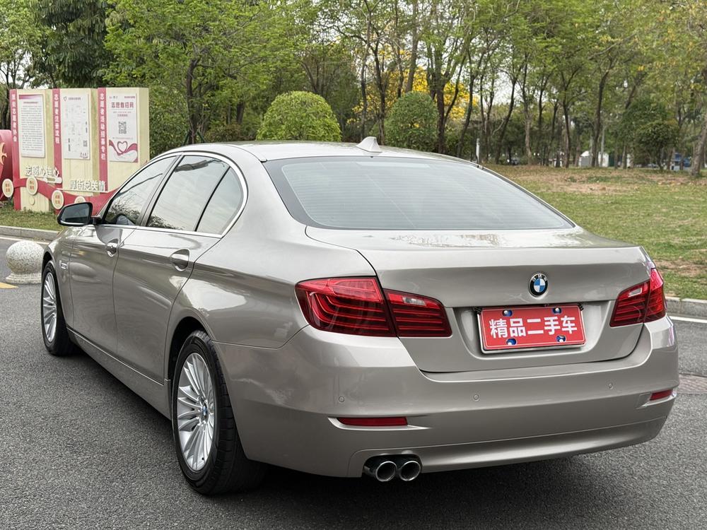 BMW BMW 5-Series