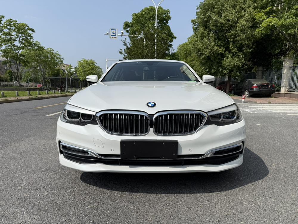 BMW BMW 5-Series