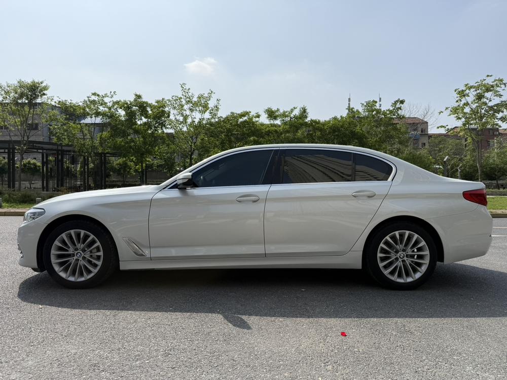 BMW BMW 5-Series