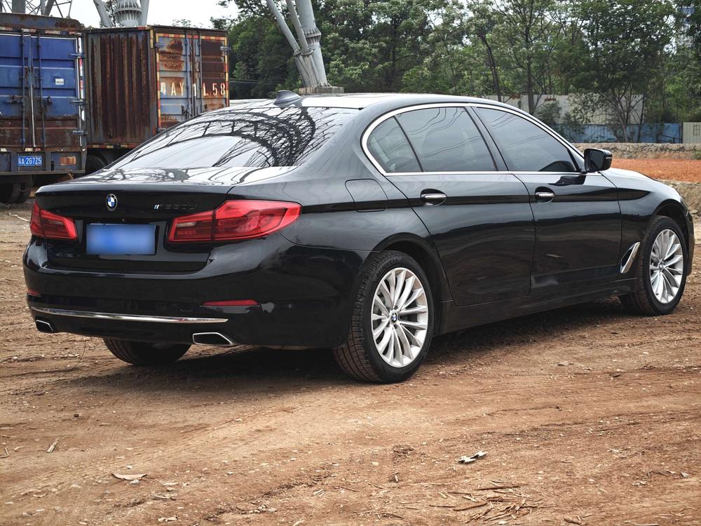 BMW BMW 5-Series