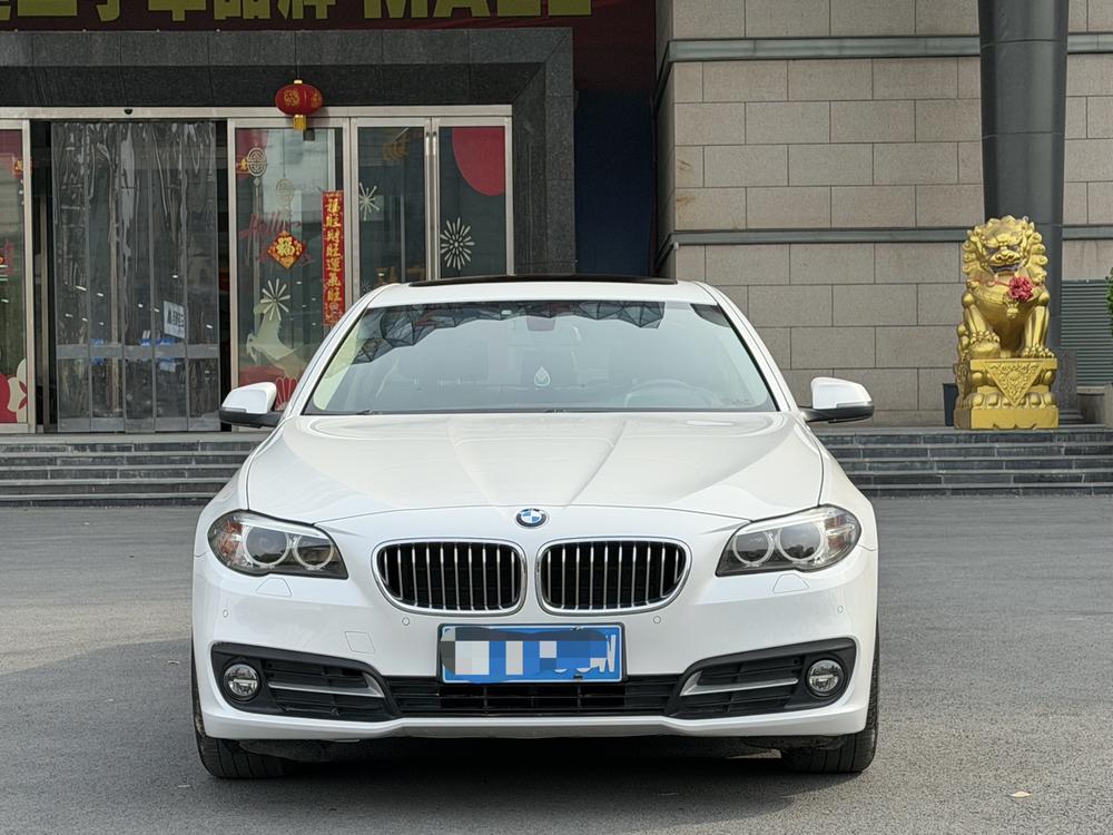 BMW BMW 5-Series