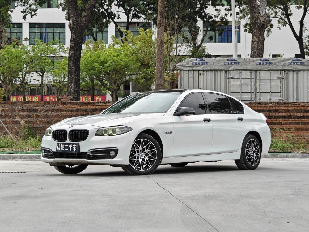 BMW BMW 5-Series