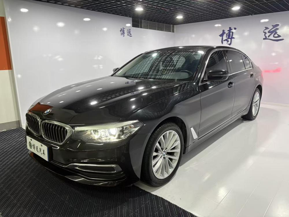 BMW BMW 5-Series
