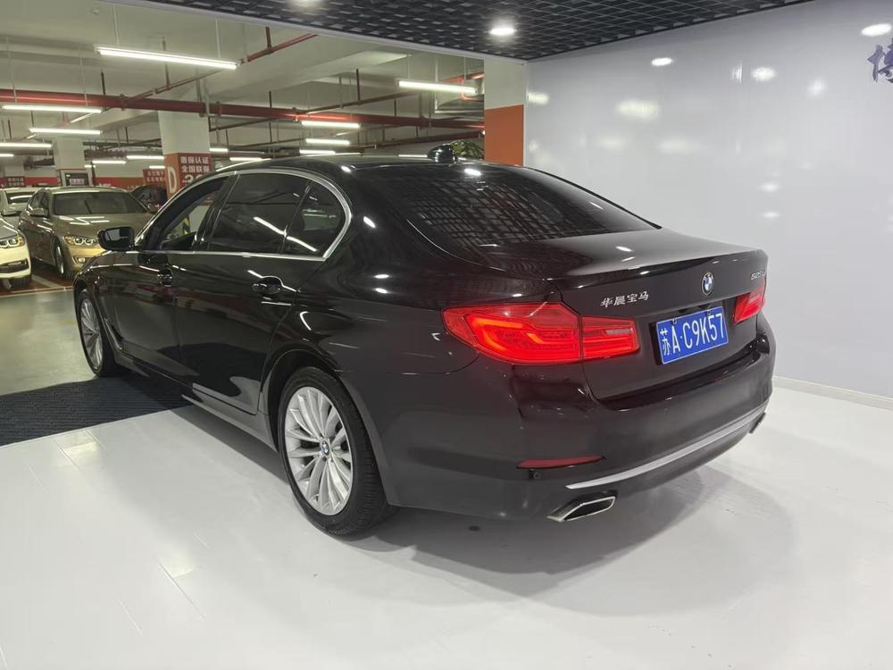 BMW BMW 5-Series