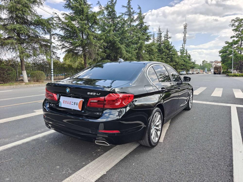 BMW BMW 5-Series